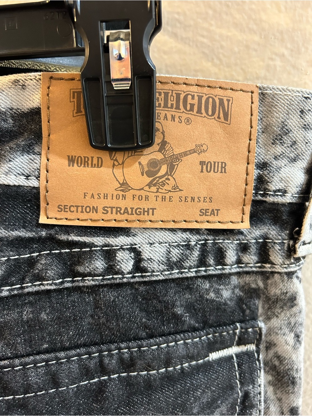 Men’s True Religion Acid Straight Wash Gray & Black Jeans Stylish Denim 38 x 34 - Picture 7 of 11